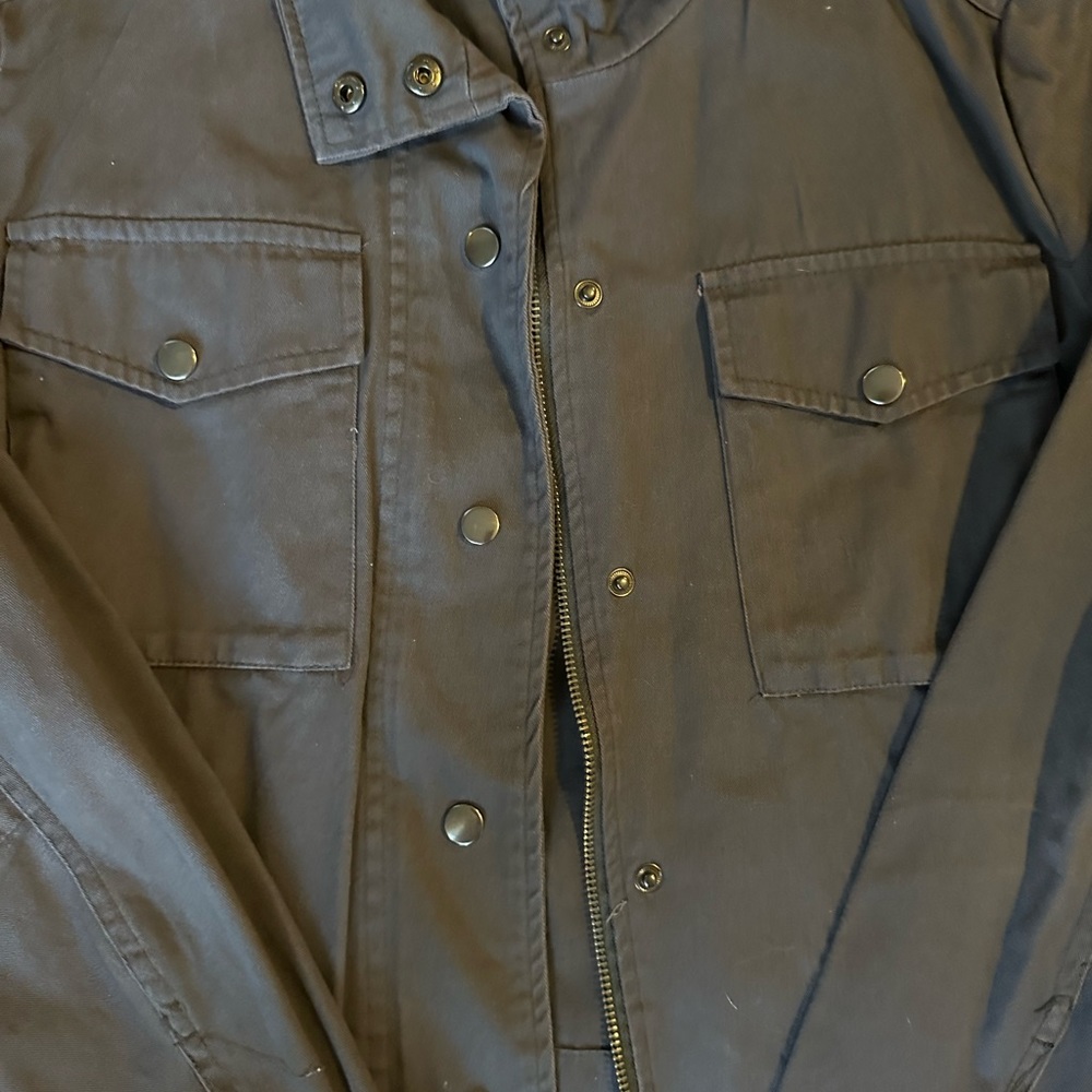 Gray Jacket - Picture 3 of 5